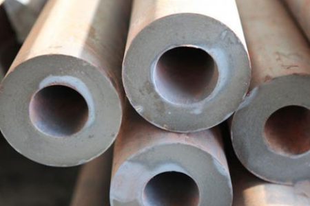 thick-walled-stainless-steel-pipe